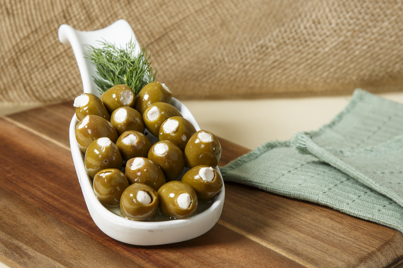 Маслина, пълнена със сирене - 1,850 кг. - Image 2